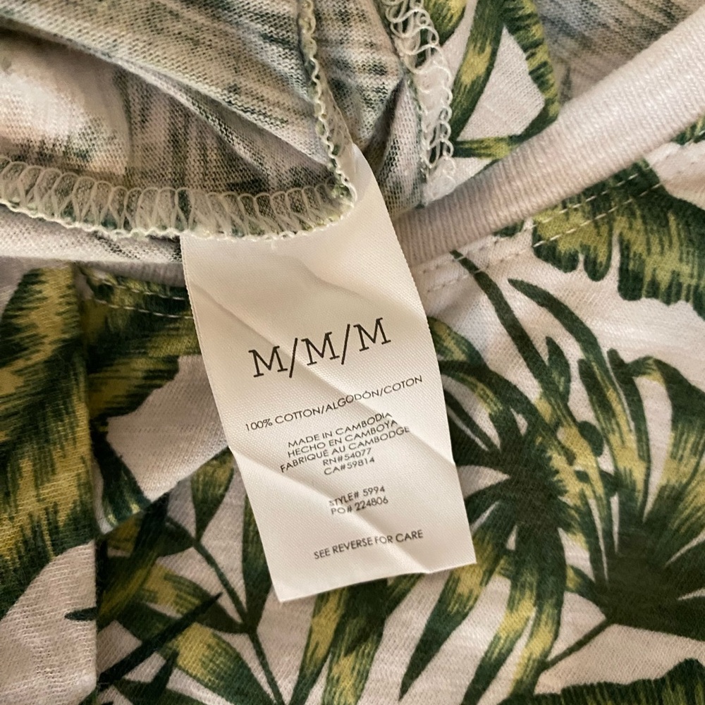 Cabi Paradise Cover-up. Size M - Picture 11 of 13